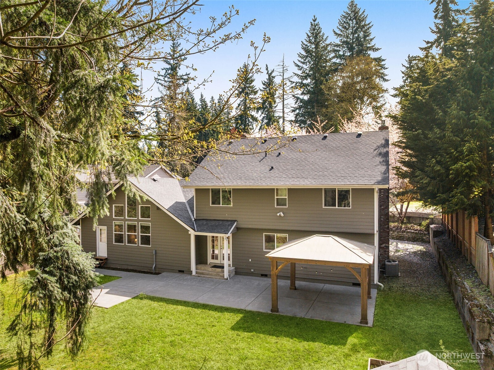 1759 Newport Avenue Northeast Renton, WA 98056 - Photo 30 of 36