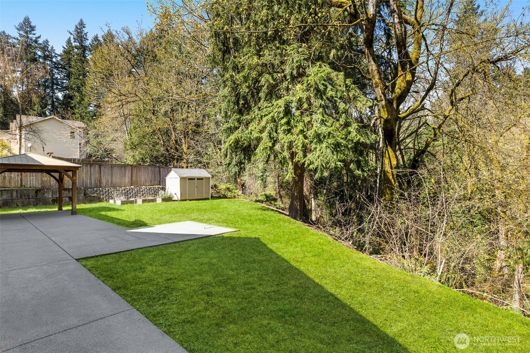 1759 Newport Avenue Northeast Renton, WA 98056 - Photo 31 of 36