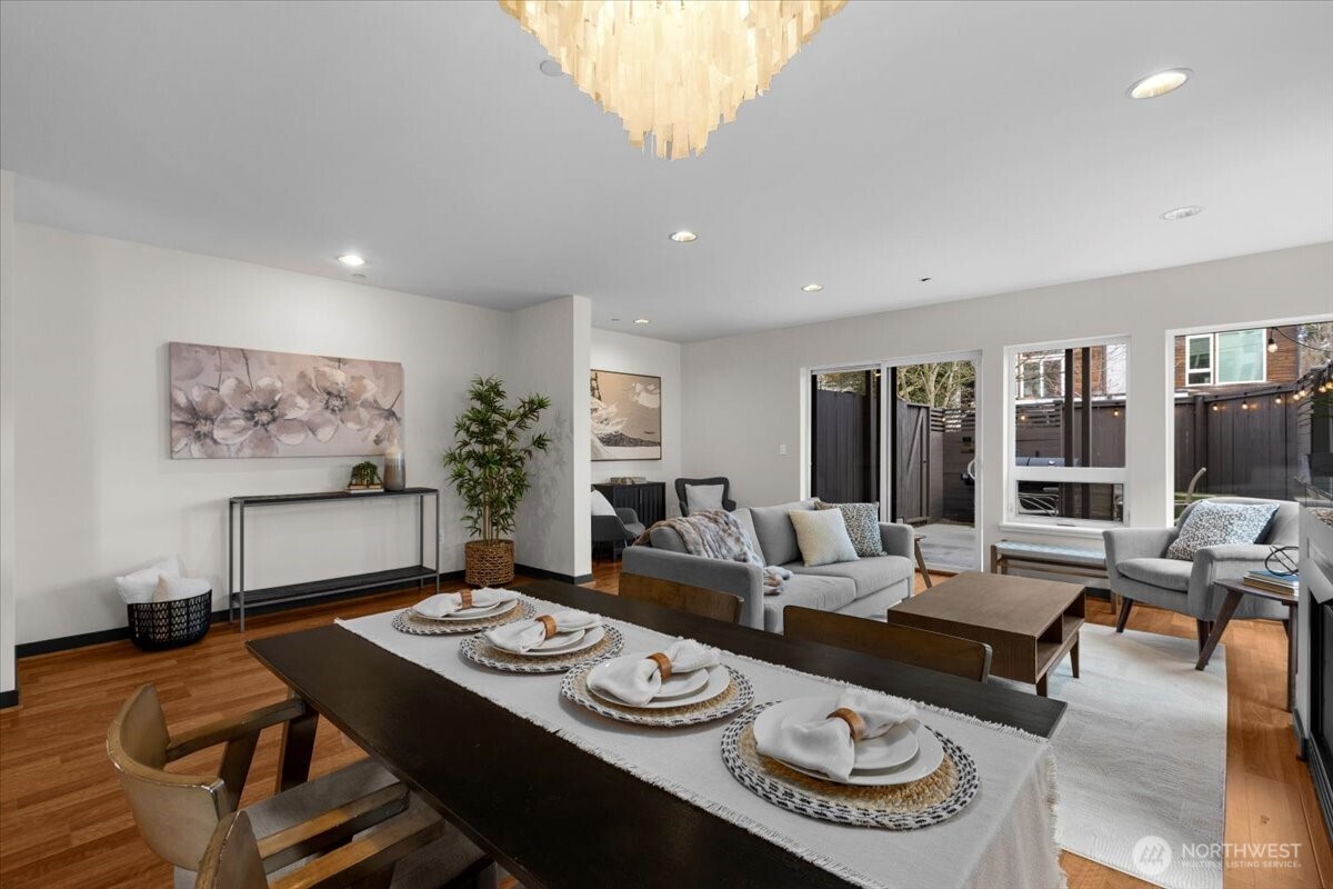 4217 Fremont Avenue North, Unit 1 Seattle, WA 98103 - Photo 12 of 40