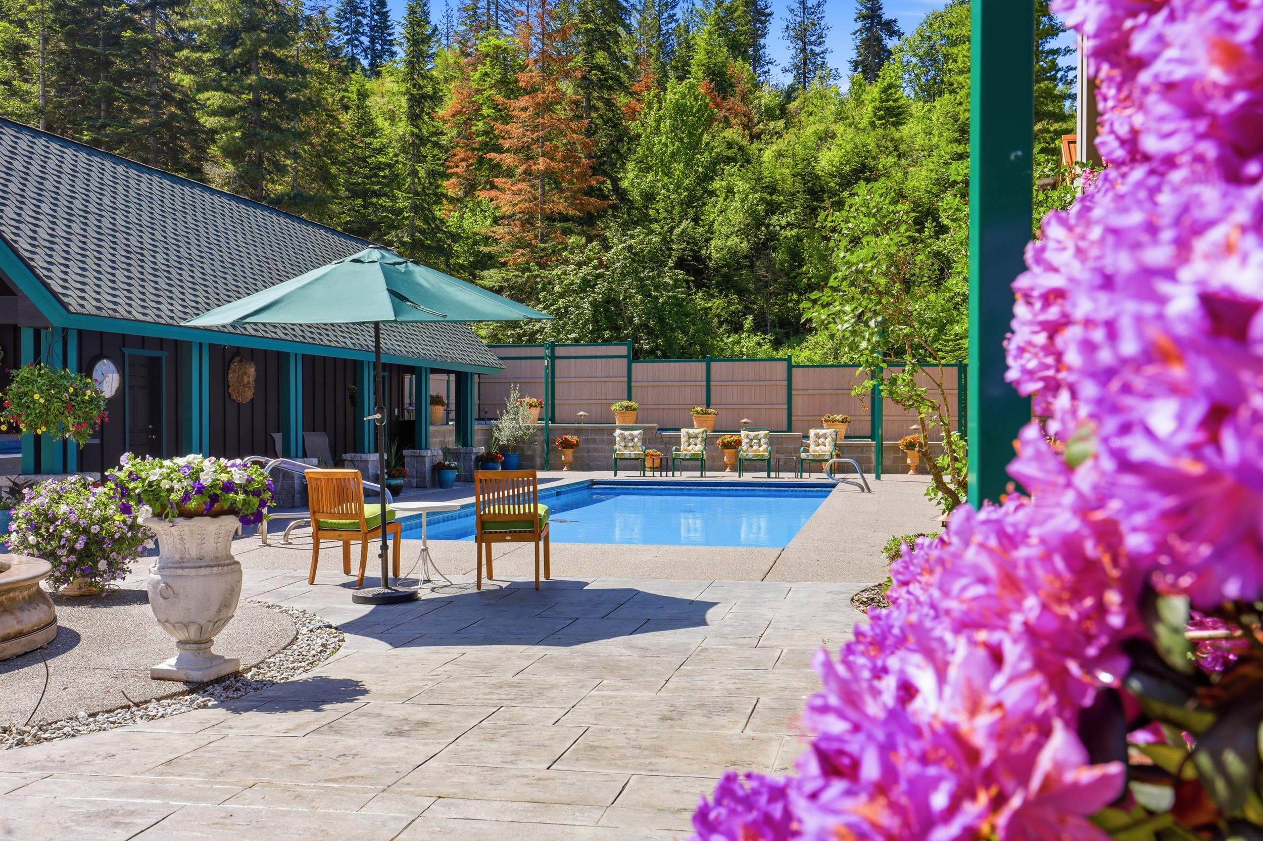 8850 East Fernan Lake Road Coeur D'Alene, ID 83814 - Photo 4 of 46