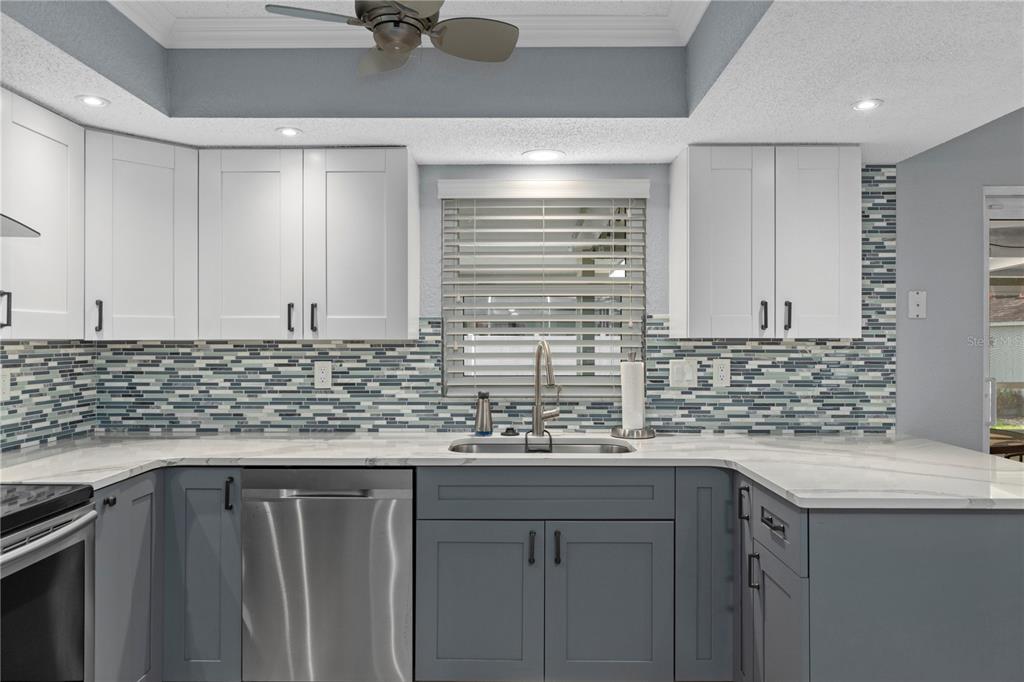 9799 Horizon Drive Spring Hill, FL 34608 - Photo 14 of 37
