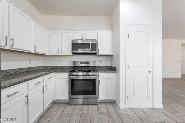 $2,400 | 2845 Ascending Sun Lane, Las Vegas, NV 89142