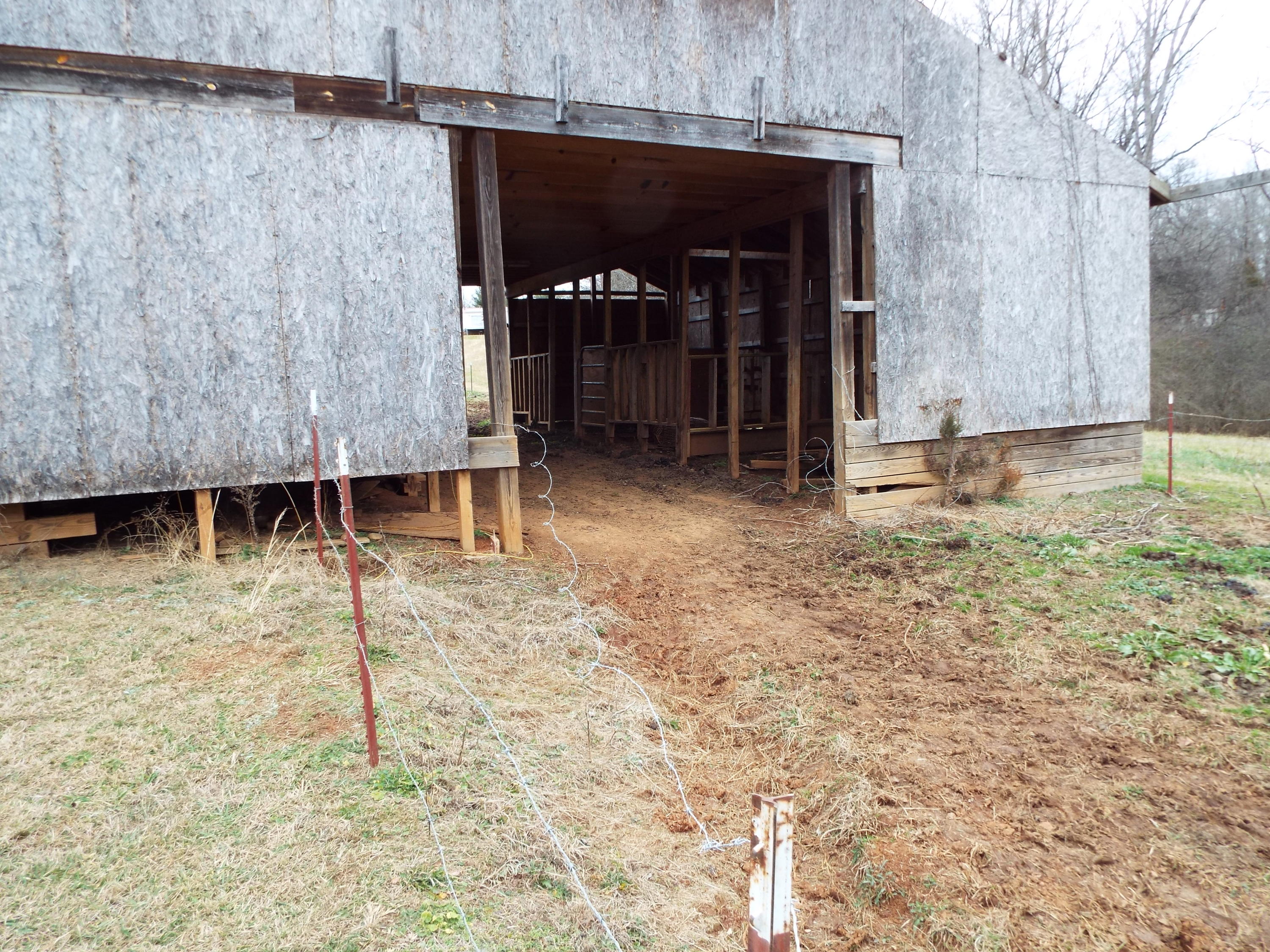 1694 Peterson Road Greenback, TN 37742 - Photo 8 of 14 DSCF0999