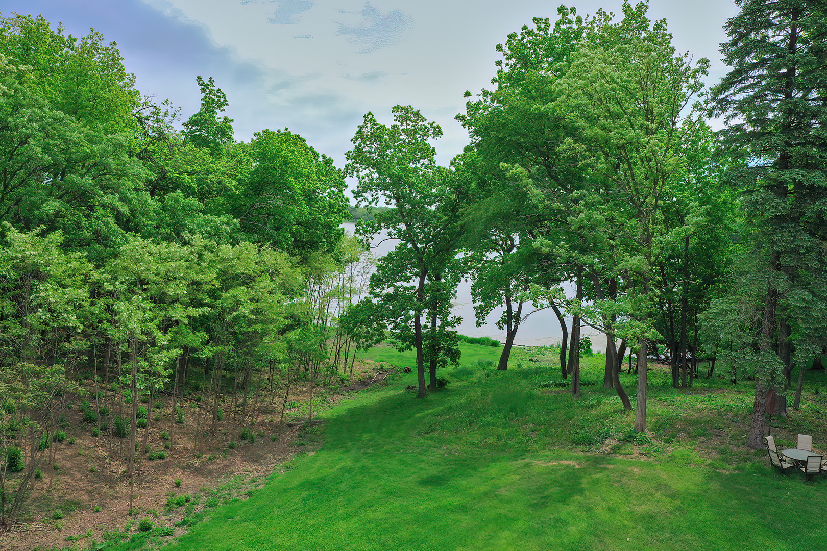 26813 North Chevy Chase Road Mundelein, IL 60060 - Photo 3 of 15 a view of green field with trees