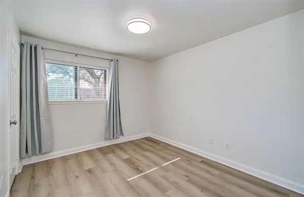 $1,875 | 5926 Ettrick Drive, Houston, TX 77035