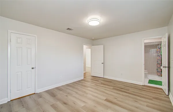 $1,875 | 5926 Ettrick Drive, Houston, TX 77035