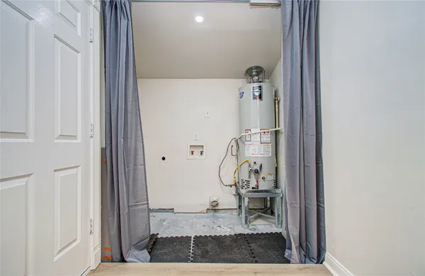 $1,875 | 5926 Ettrick Drive, Houston, TX 77035