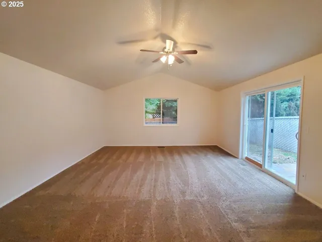 $394,900 | 2813 Northeast 116th Avenue, Vancouver, WA 98682