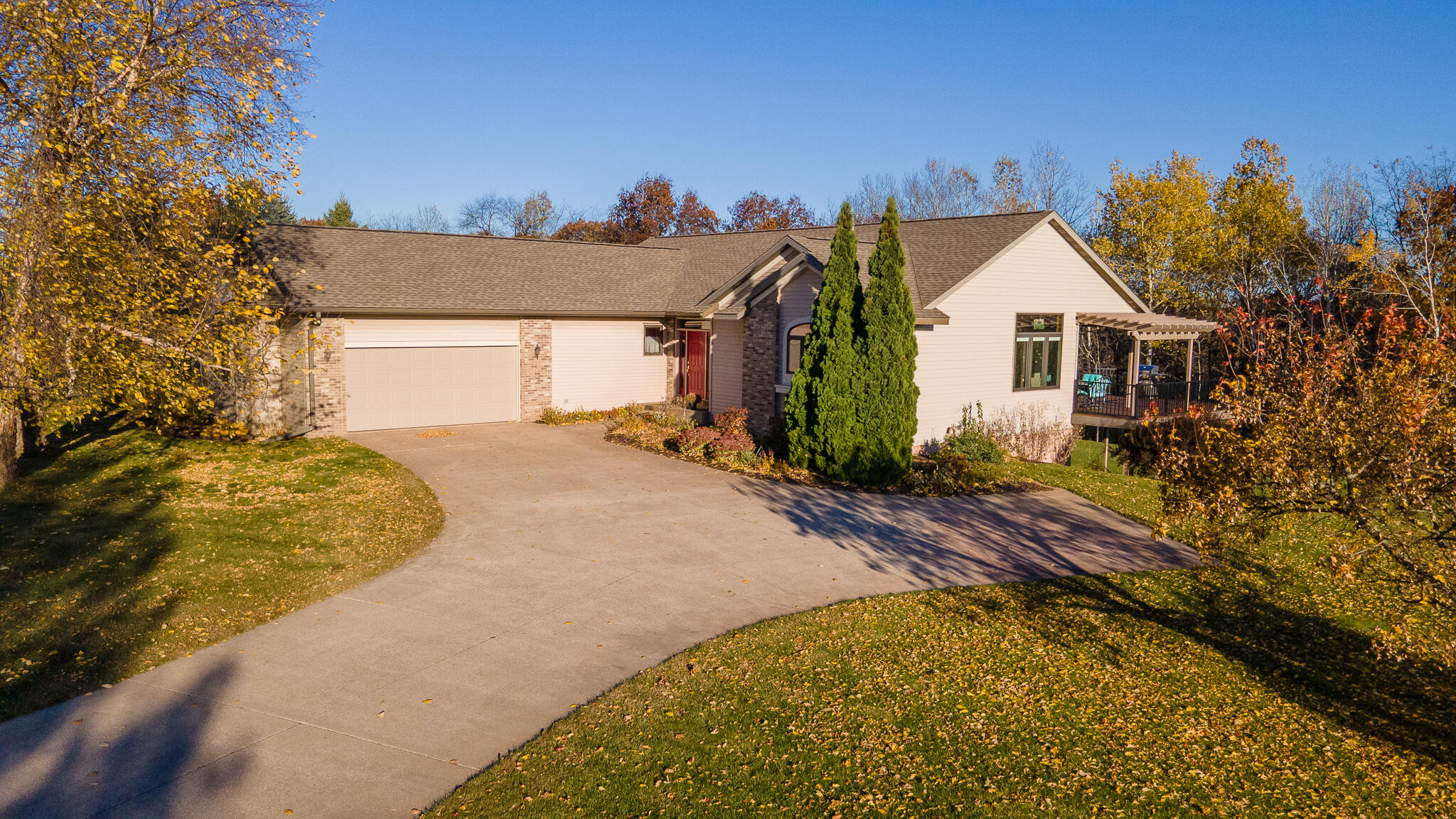 N1666 Meadow Ridge Road Greenfield, WI 54601 - Photo 16 of 36 DJI_0919