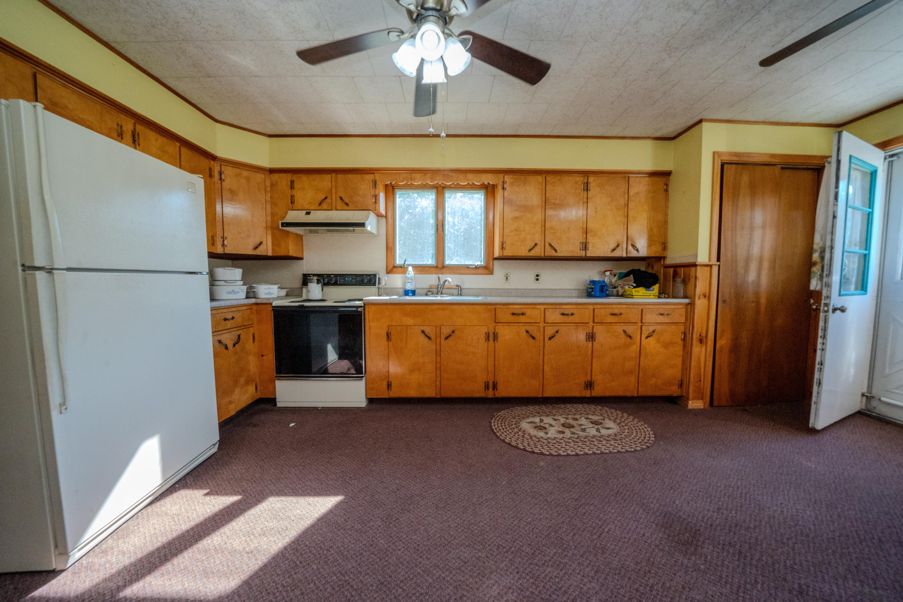 545 Lapoint Road Stetson, ME 04488 - Photo 5 of 26 IMG_5997
