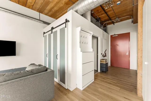 $865,000 | 530 South Hewitt Street, Unit 455, Los Angeles, CA 90013