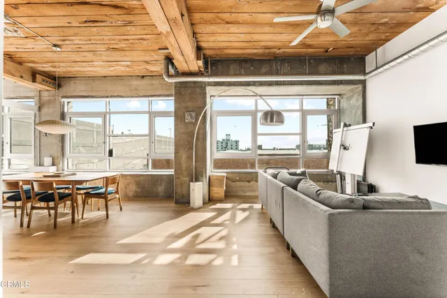 $865,000 | 530 South Hewitt Street, Unit 455, Los Angeles, CA 90013