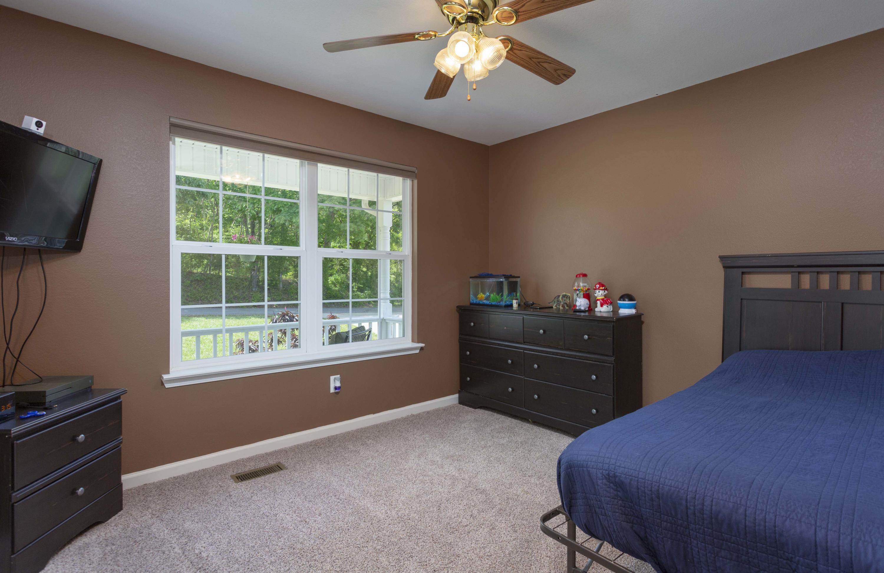 10126 Back Valley Road Evensville, TN 37332 - Photo 11 of 28 Bedroom1