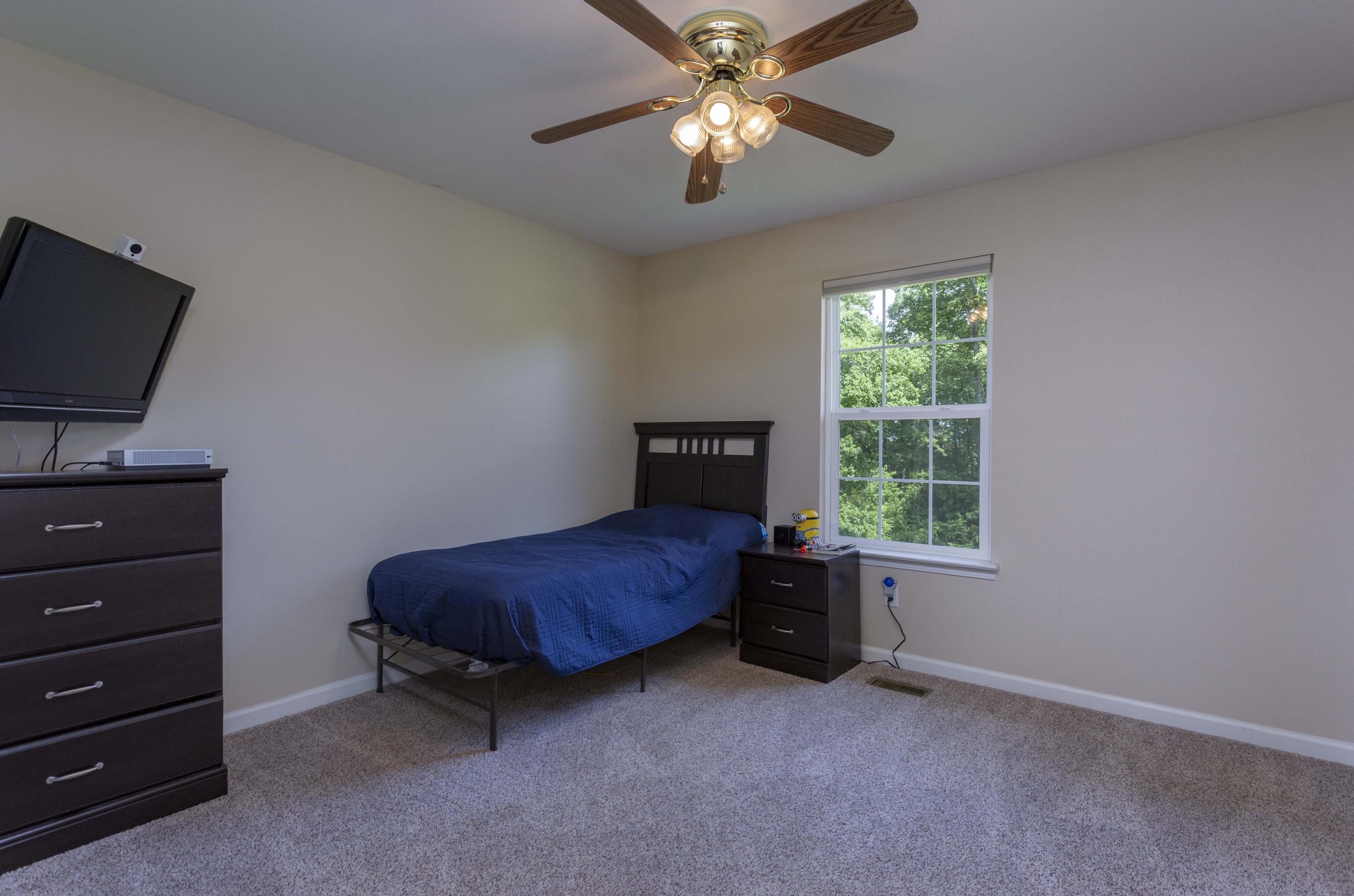 10126 Back Valley Road Evensville, TN 37332 - Photo 13 of 28 Second Bedroom1