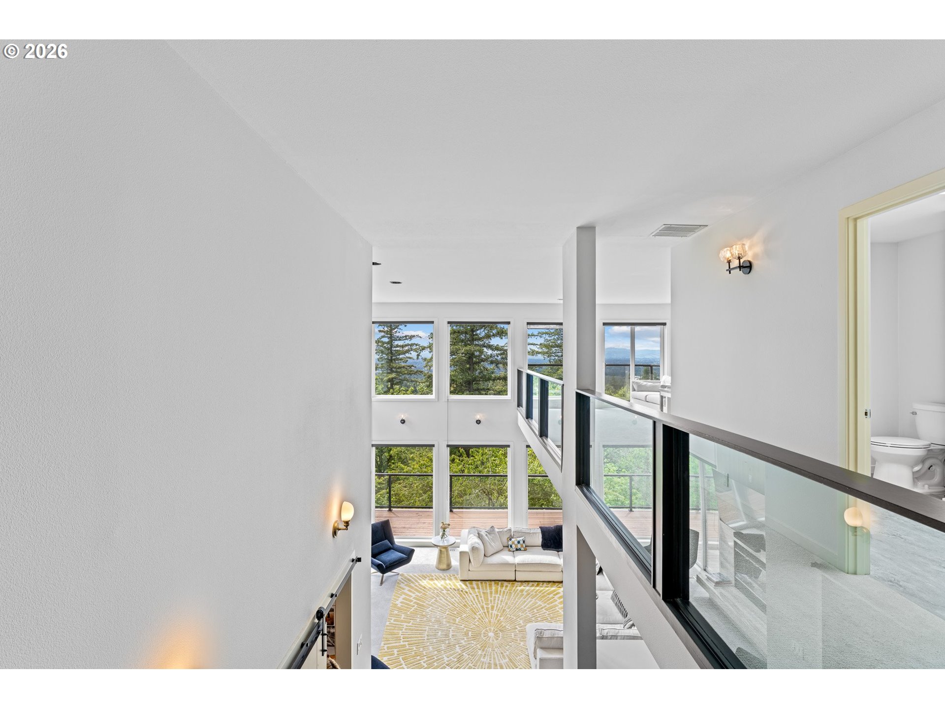 1089 Southwest Summit View Drive Portland, OR 97225 - Photo 27 of 44