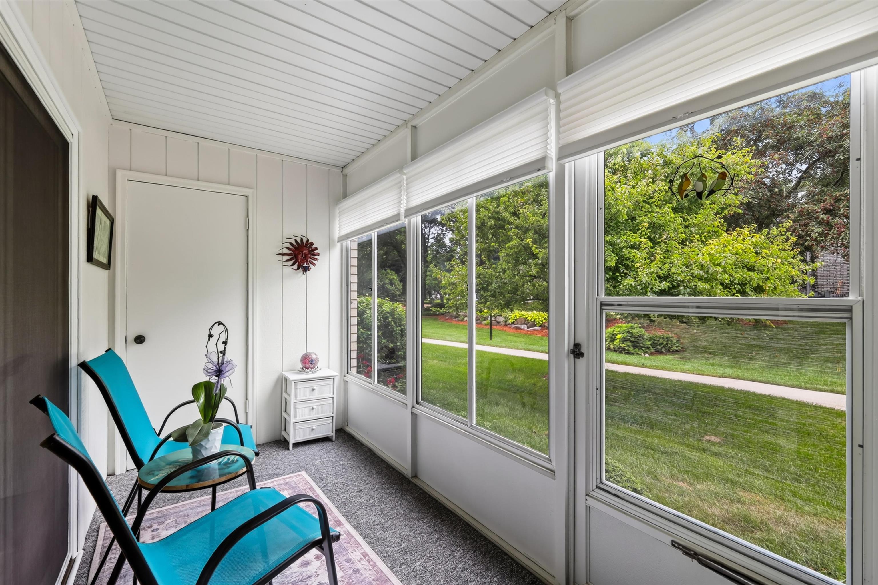 1522 Golf View Road, Unit D Madison, WI 53704 - Photo 7 of 39 Gallery Image 7