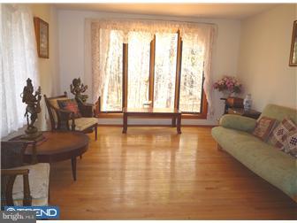 939 Raritan Avenue Atco, NJ 08004 - Photo 3 of 12 Gallery Image 3