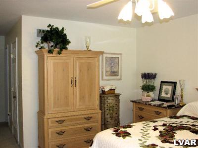 1104 Old Gate Road Northampton, PA 18067 - Photo 15 of 20 Master Bedroom