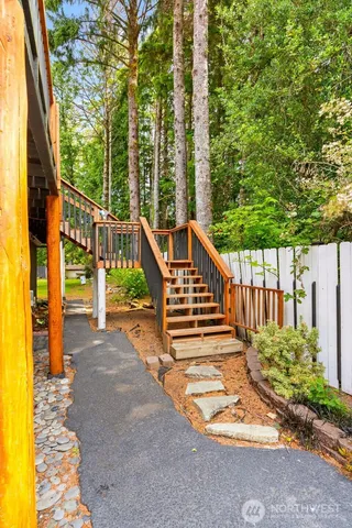 $525,000 | 38 Ocean View Drive South, Taholah, WA 98587