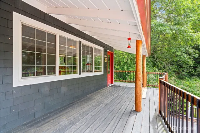 $525,000 | 38 Ocean View Drive South, Taholah, WA 98587