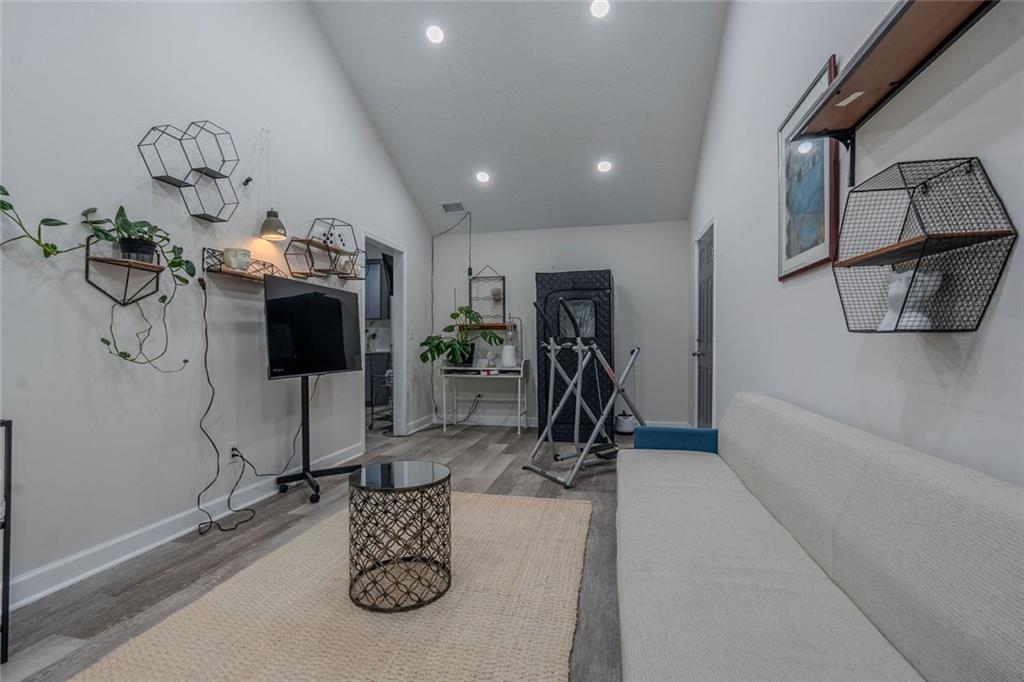 5601 Tunbridge Wells Road Lithonia, GA 30058 - Photo 11 of 19