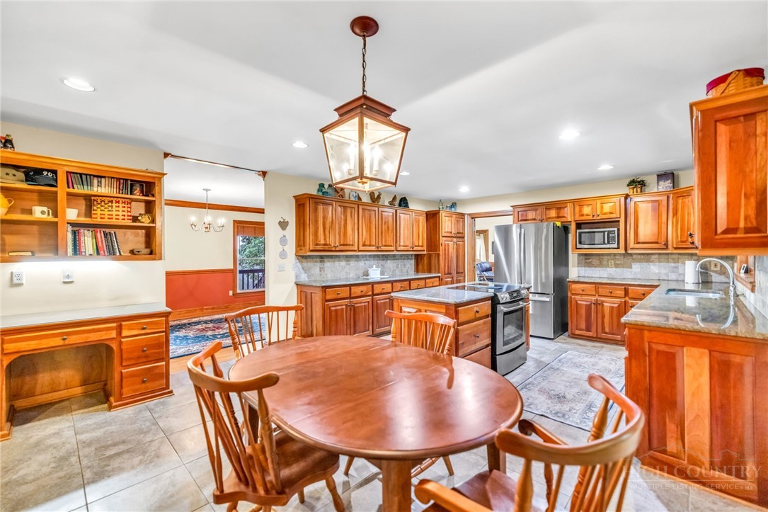 1142 Hartzog Ford Road West Jefferson, NC 28694 - Photo 17 of 47