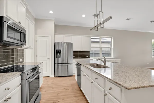 $2,225 | 16408 Fetching Avenue, Manor, TX 78653