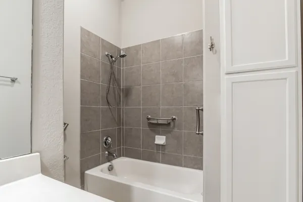 $2,225 | 16408 Fetching Avenue, Manor, TX 78653