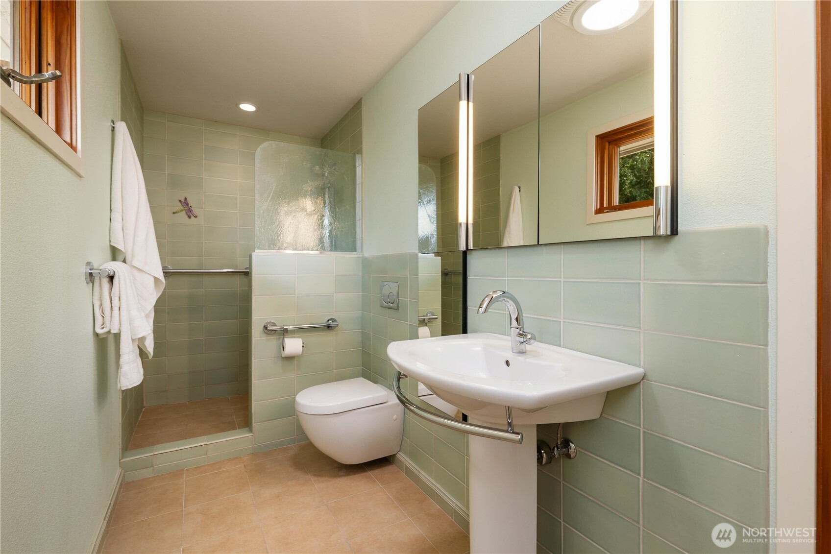 22212 High Bridge Road Monroe, WA 98272 - Photo 18 of 34 a bathroom with a sink toilet and shower