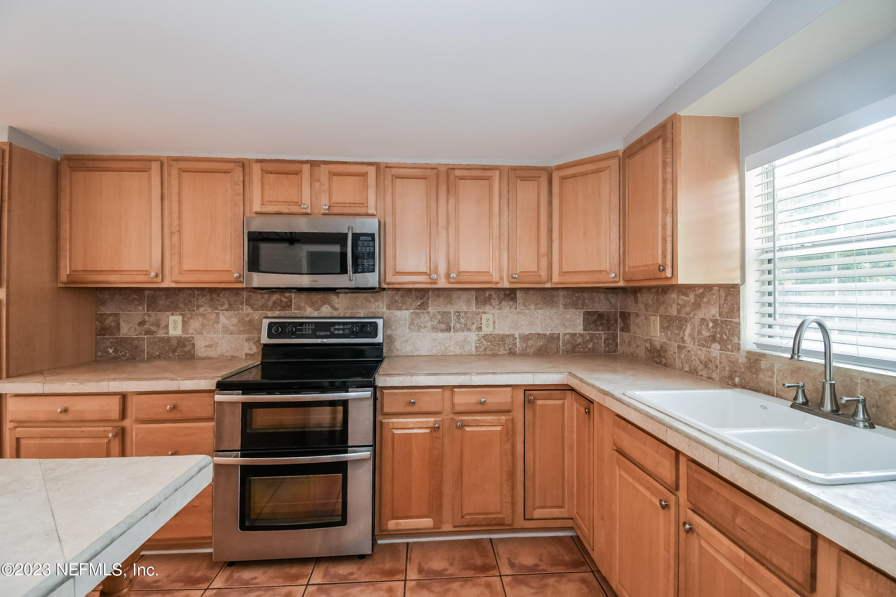 2130 Liscard Road West Jacksonville, FL 32246 - Photo 6 of 16 006-photo-kitchen-11013281