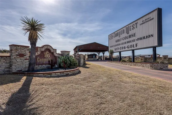 $1,690,000 | 113 Club House Drive, Weatherford, TX 76087