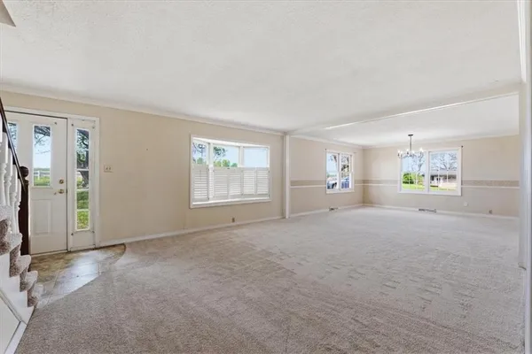 $600,000 | 21503 South State Rte Y, Belton, MO 64012