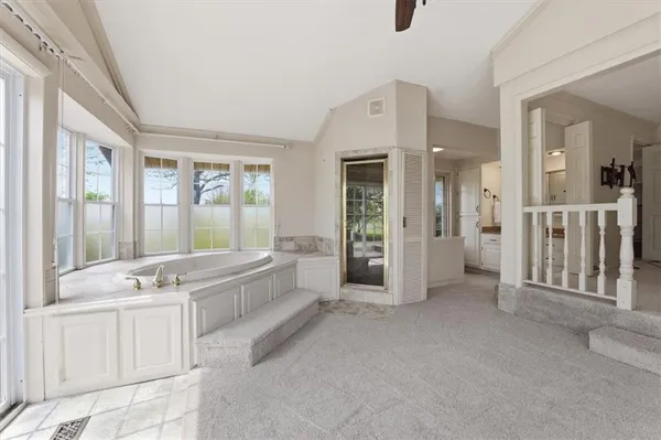 $600,000 | 21503 South State Rte Y, Belton, MO 64012