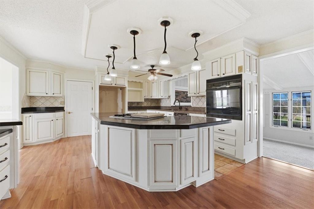 21503 South State Rte Y Belton, MO 64012 - Photo 7 of 65