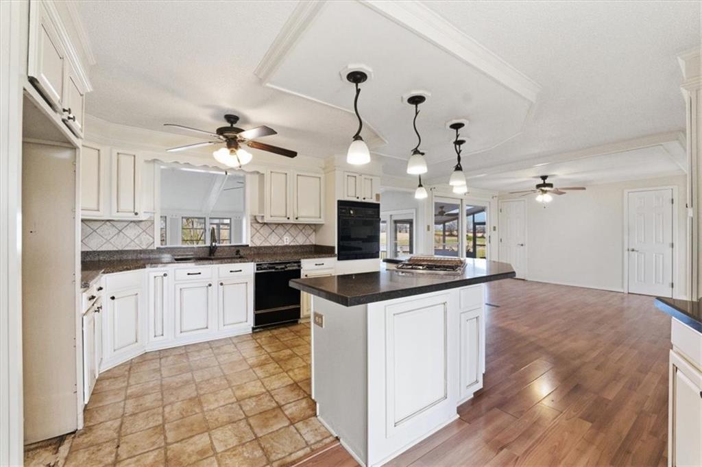 21503 South State Rte Y Belton, MO 64012 - Photo 8 of 65