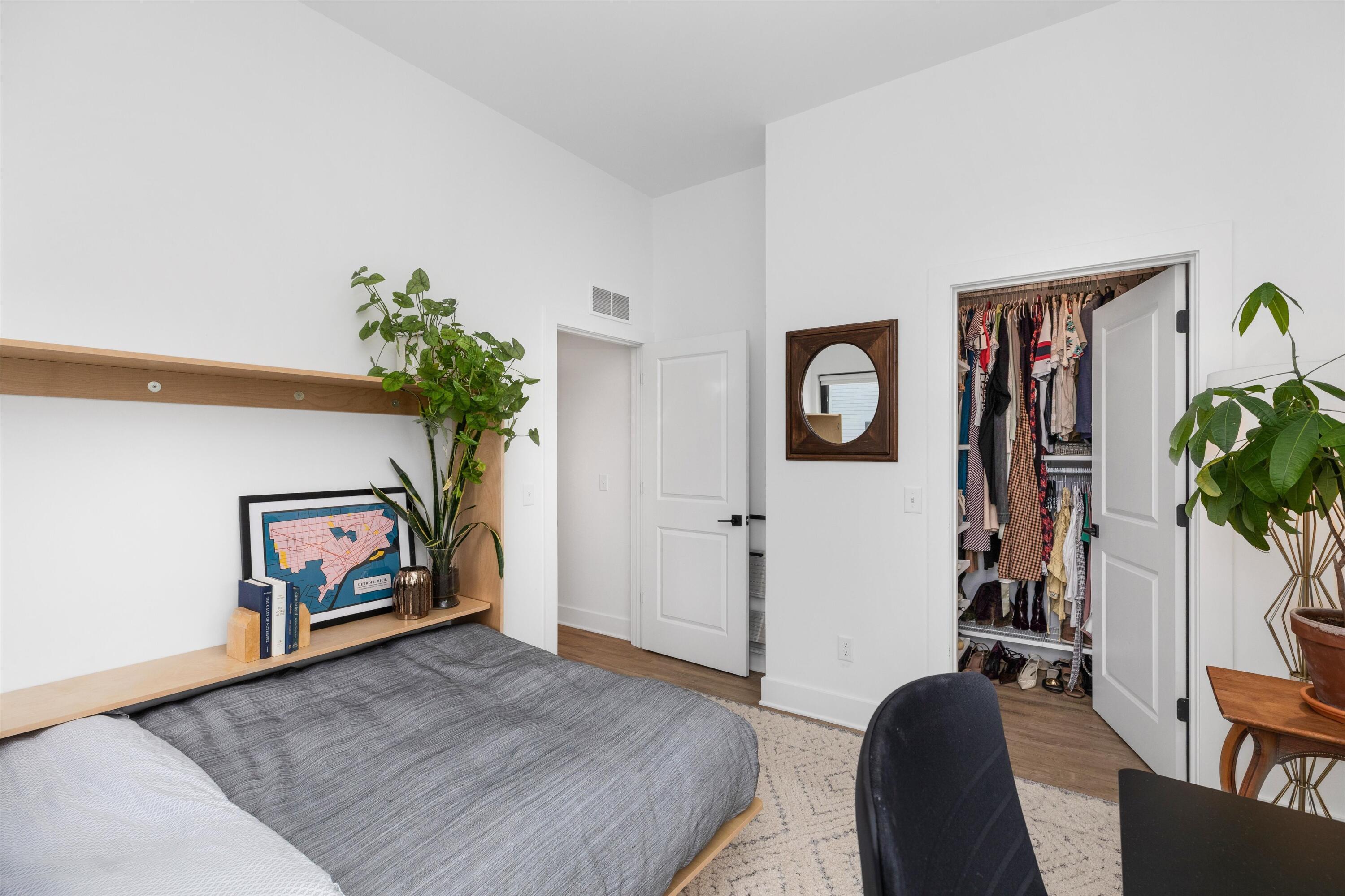 1803 Perry Street, Unit 9 Detroit, MI 48216 - Photo 30 of 56 28-1803 Perry St 0027