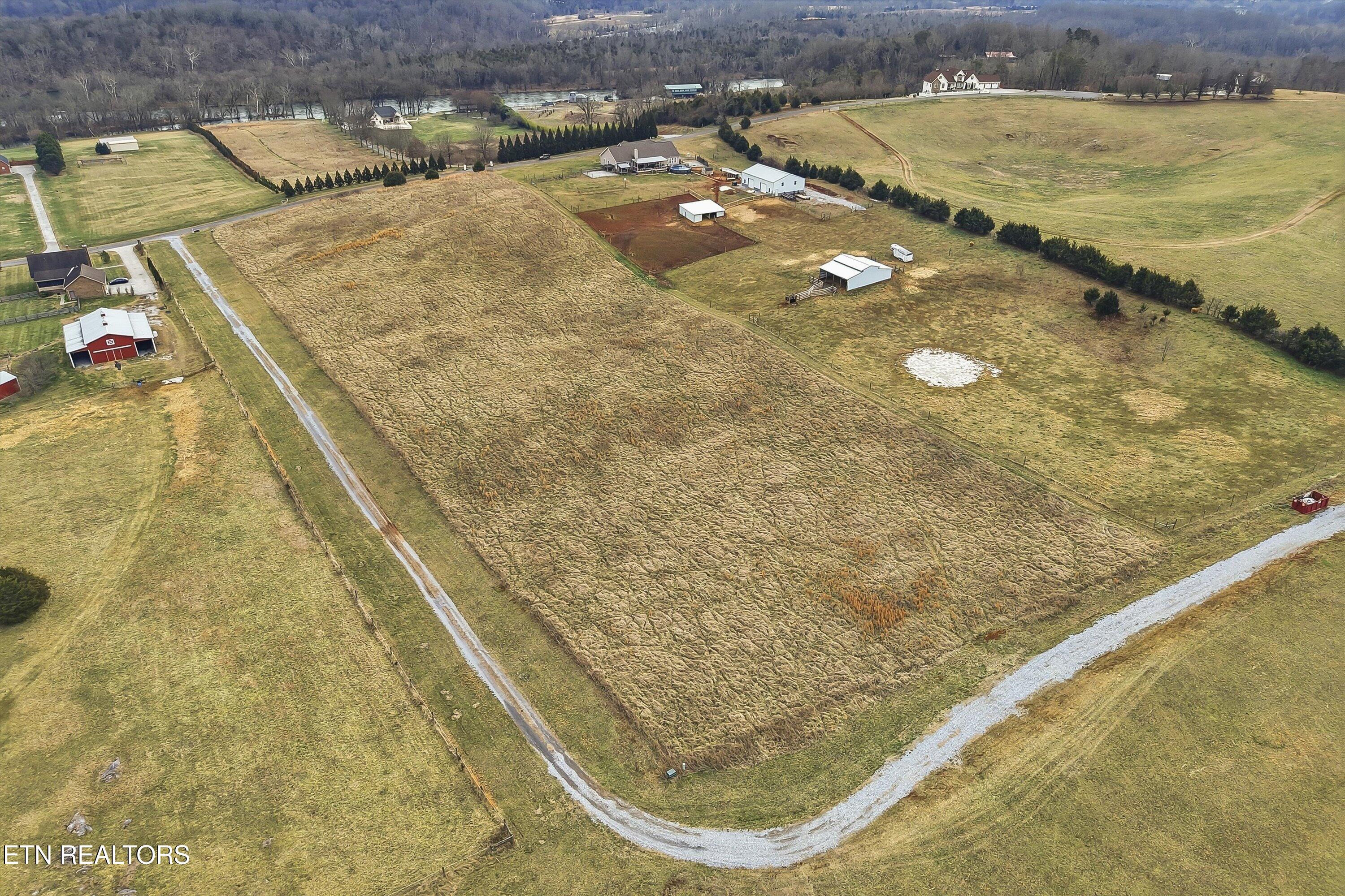 972 Cliff Top Road Blaine, TN 37709 - Photo 8 of 36 08-972 Cliff Top Rd Reshoot-8