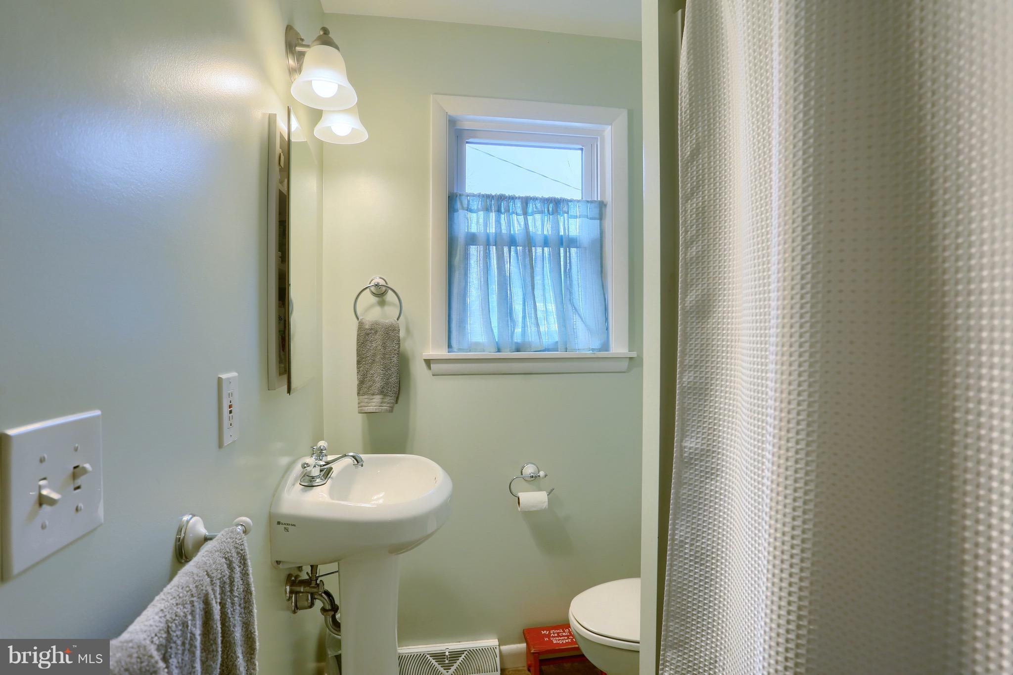 72 Runyon Road Hummelstown, PA 17036 - Photo 14 of 19 Gallery Image 14