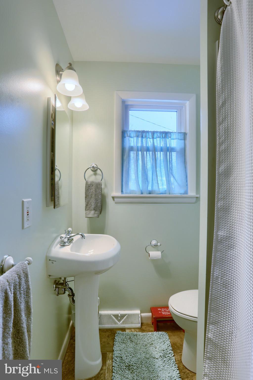 72 Runyon Road Hummelstown, PA 17036 - Photo 15 of 19 Gallery Image 15