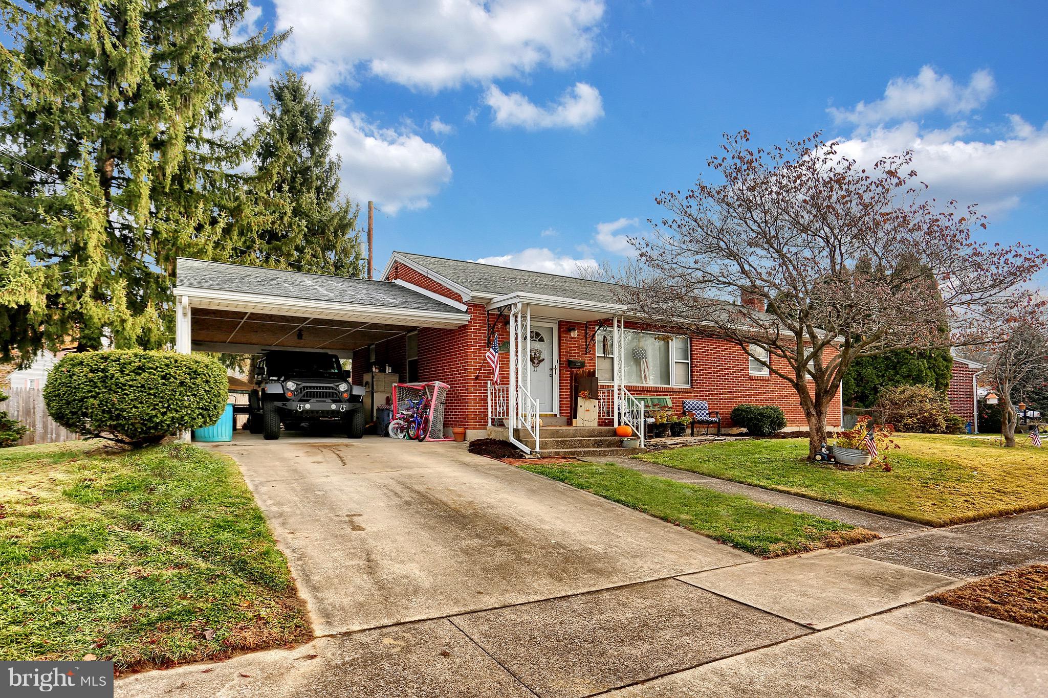 72 Runyon Road Hummelstown, PA 17036 - Photo 3 of 19 Gallery Image 3