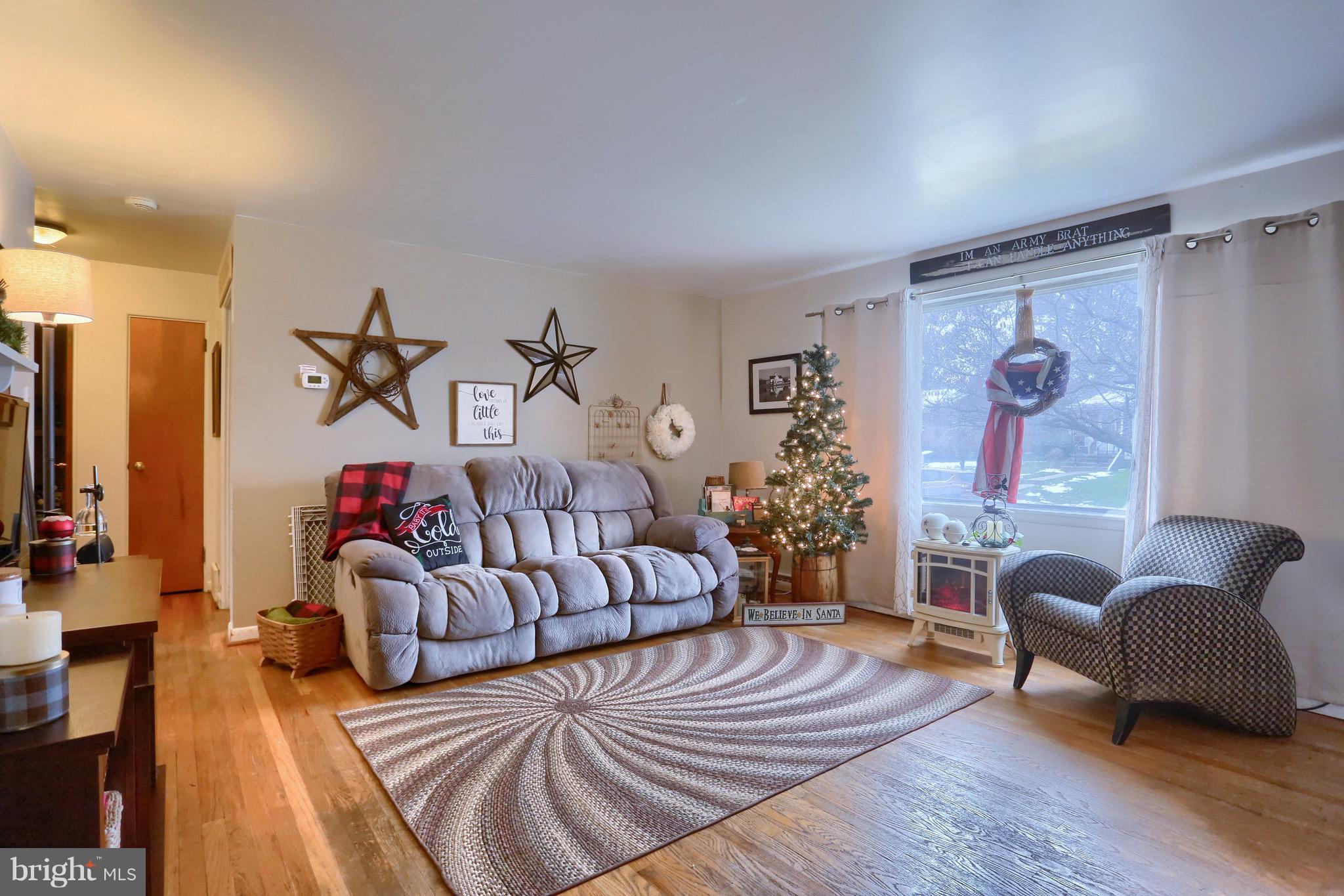 72 Runyon Road Hummelstown, PA 17036 - Photo 5 of 19 Gallery Image 5