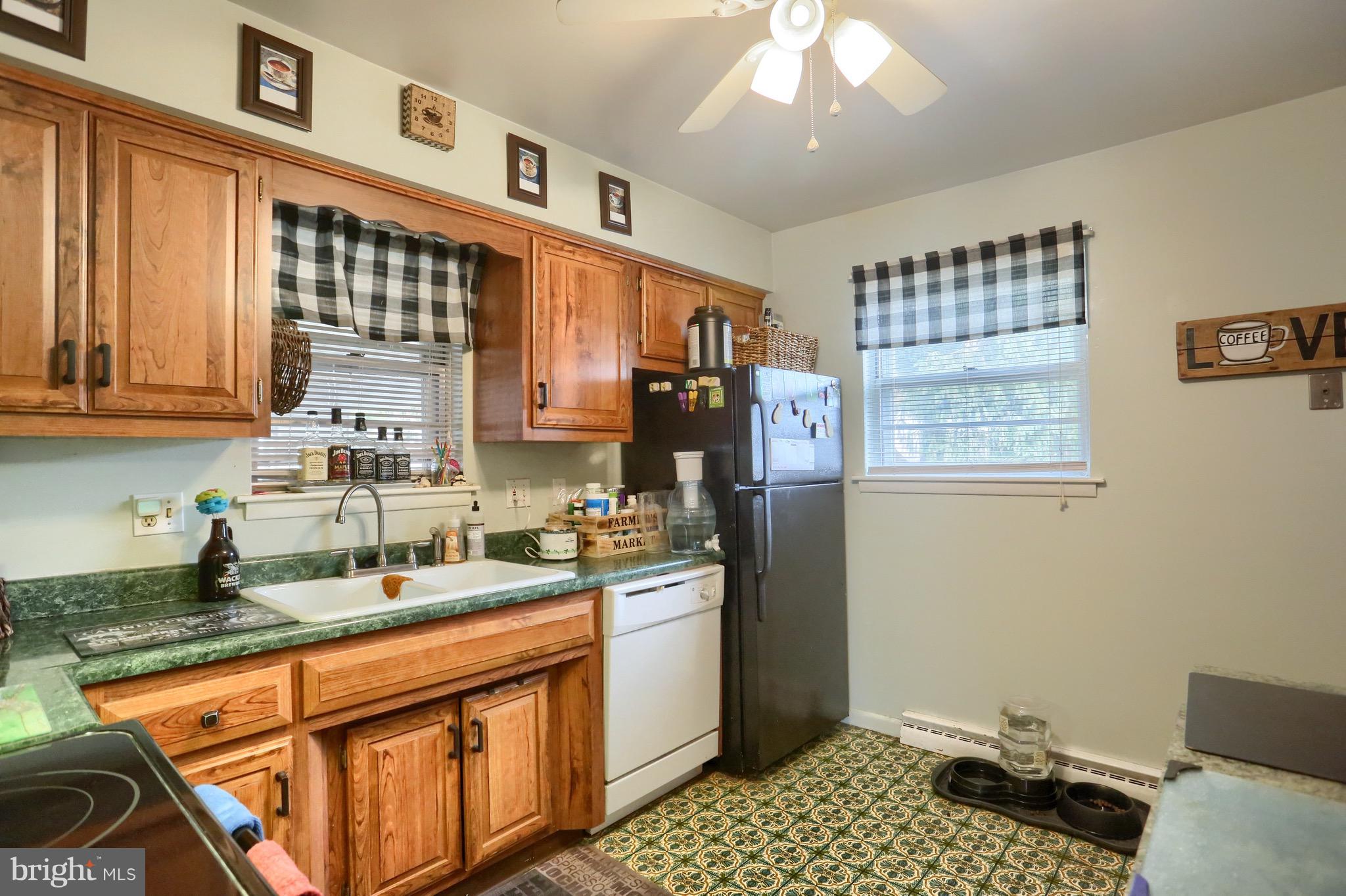 72 Runyon Road Hummelstown, PA 17036 - Photo 9 of 19 Gallery Image 9