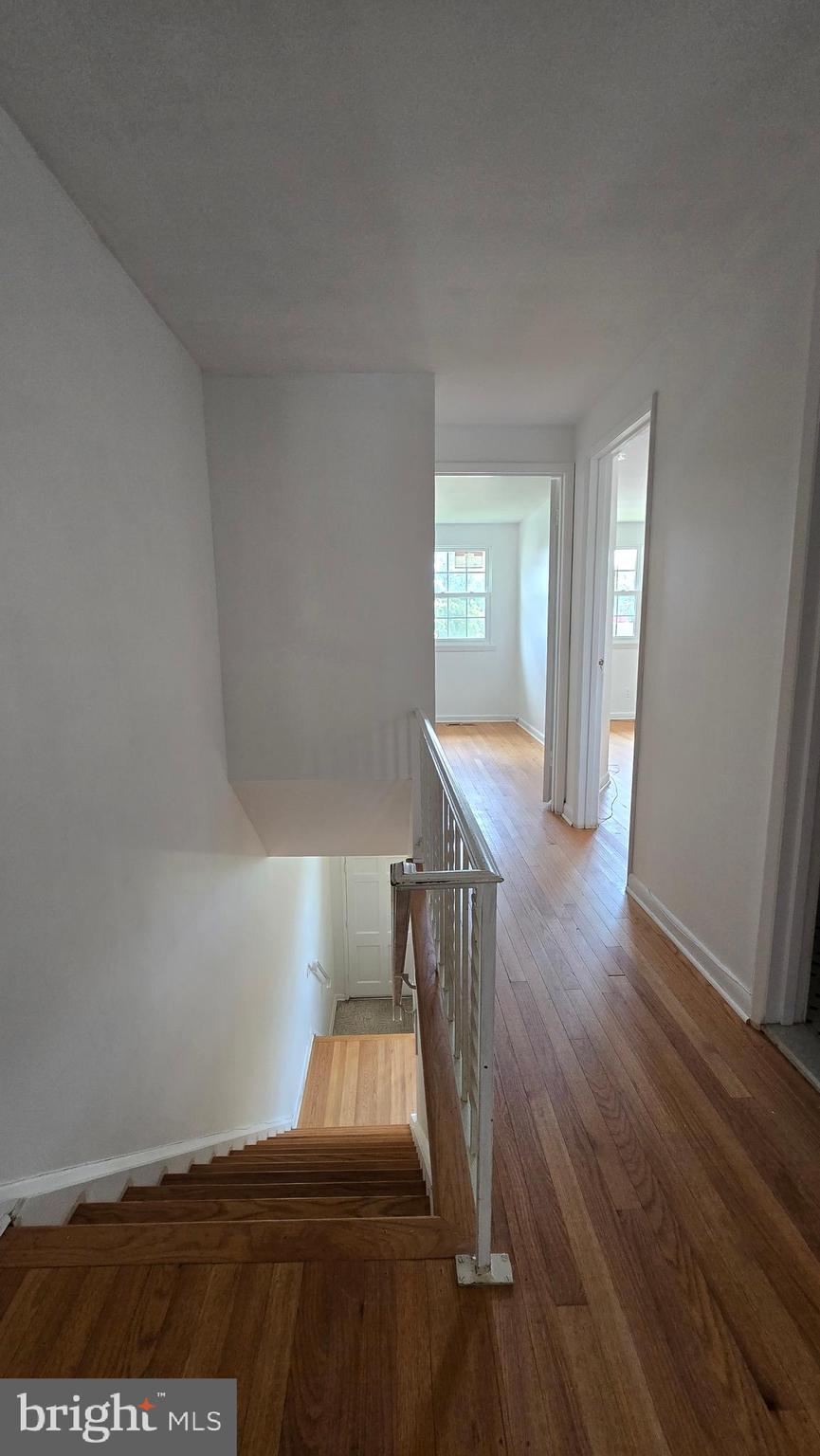 1016 Grovehill Road Baltimore, MD 21227 - Photo 41 of 65 Upstairs hallway to bedrooms