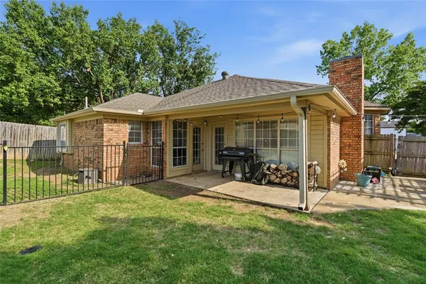 $330,000 | 6245 Firebird Drive, Watauga, TX 76148