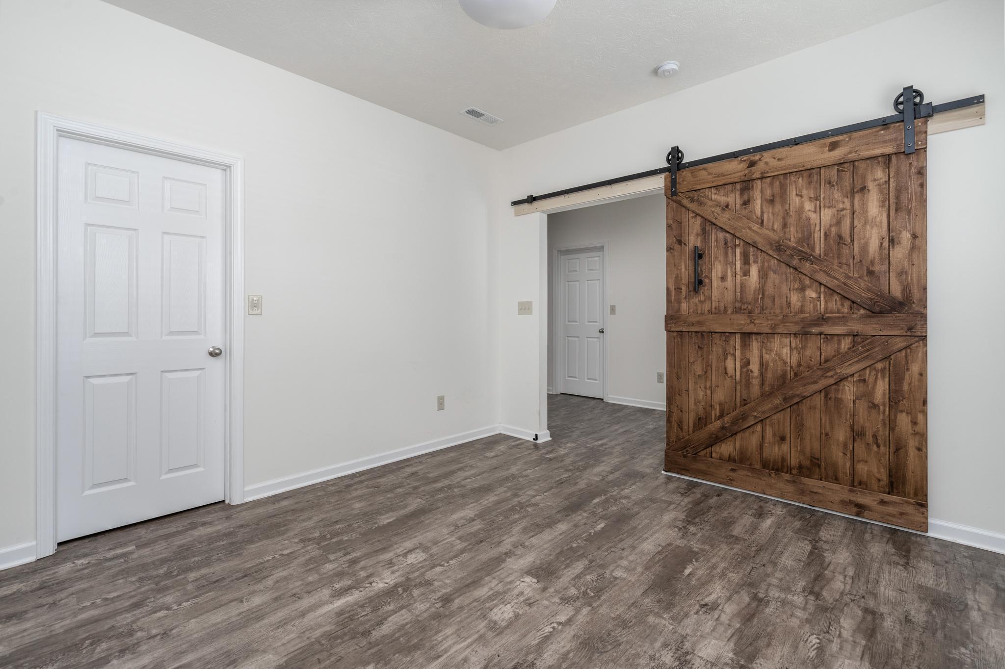 1404 Danielle Road Lebanon, IN 46052 - Photo 4 of 36 Gallery Image 4
