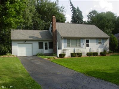 130 Far View Road Southwest North Canton, OH 44720 - Photo 1 of 1 Gallery Image 1