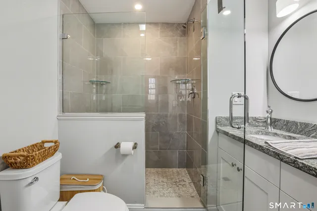 $465,000 | 8 Egypt Lane, Clinton, CT 06413