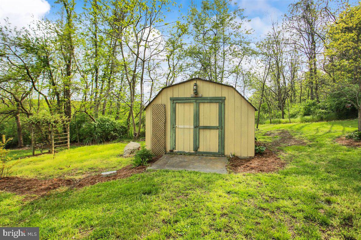 300 Germany Ridge Road Elliottsburg, PA 17024 - Photo 7 of 45 Gallery Image 7