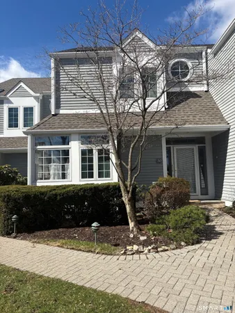 $1,395,000 | 30 Hale Lane, Unit 30, Darien, CT 06820