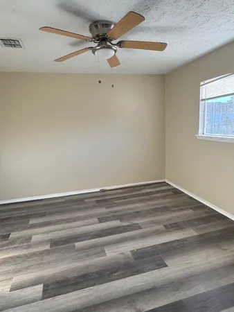 $1,450 | 7141 Chasewood Drive, Houston, TX 77489
